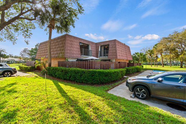 3100 SW Sunset Trace Circle, Palm City, FL 34990