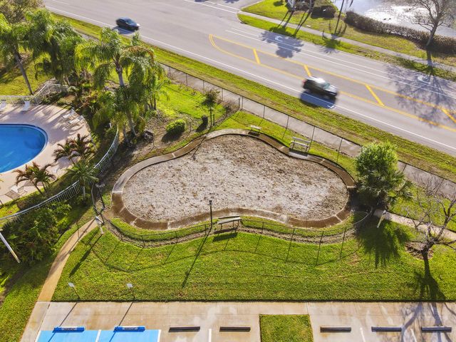 3100 SW Sunset Trace Circle, Palm City, FL 34990