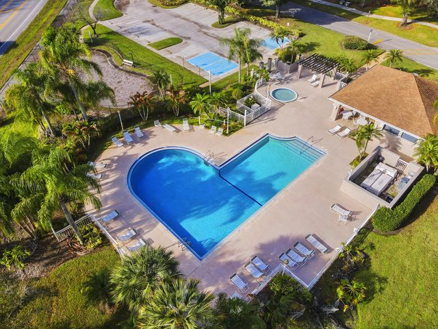 3100 SW Sunset Trace Circle, Palm City, FL 34990