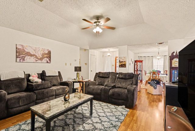 12151 Swords Creek Road, Houston, TX 77067