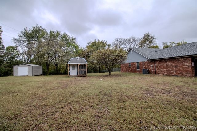 4811 Poplin Avenue, Muskogee, OK 74403