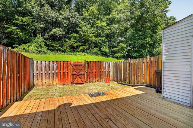 14083 FALLBROOK LN, Woodbridge, VA 22193