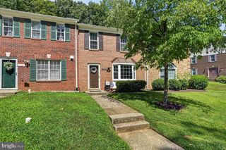 14083 FALLBROOK LN, Woodbridge, VA 22193