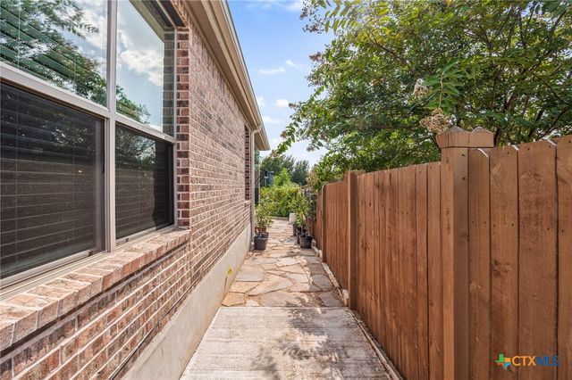 449 Conchillos Drive, Georgetown, TX 78626