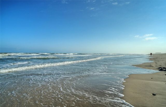 700 Island Retreat Road 147, Port Aransas, TX 78373