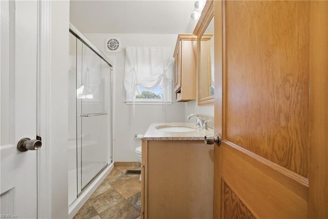 2422 Bruce ST, Norfolk, VA 23513