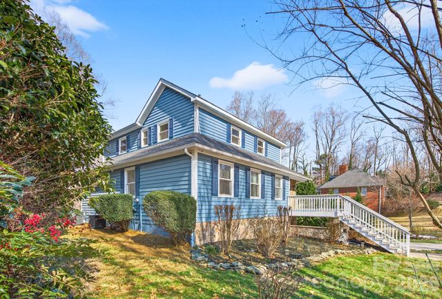 4711 Mountain Point Lane, Charlotte, NC 28216