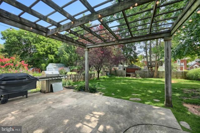 111 N KEESEY ST, York, PA 17402