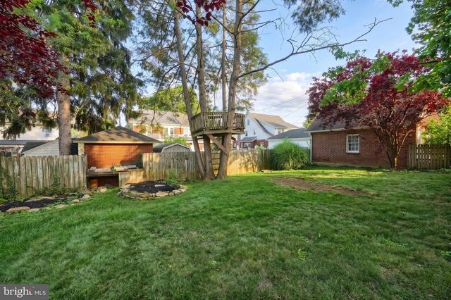 111 N KEESEY ST, York, PA 17402