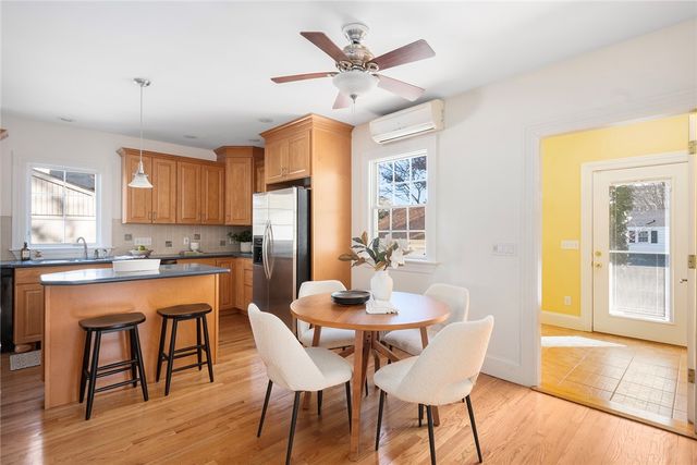 41 Stadium Road, Providence, RI 02906