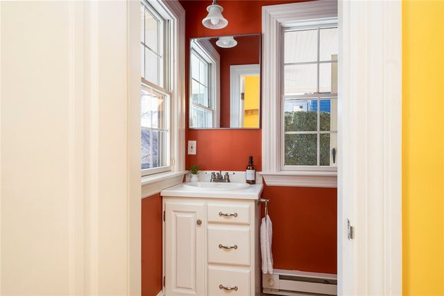 41 Stadium Road, Providence, RI 02906