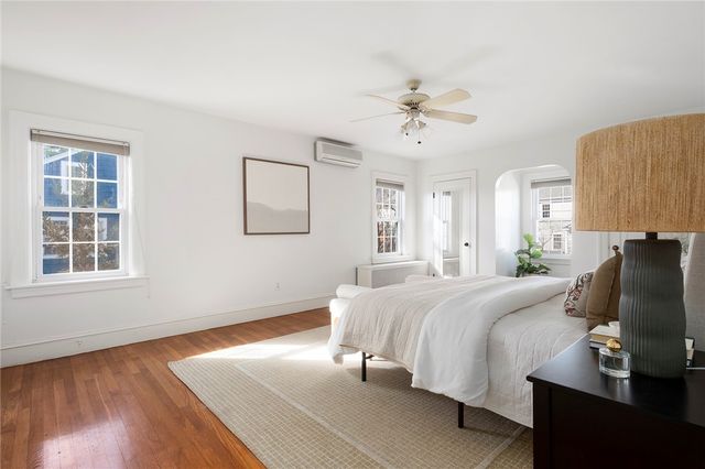 41 Stadium Road, Providence, RI 02906