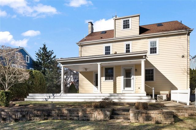 41 Stadium Road, Providence, RI 02906