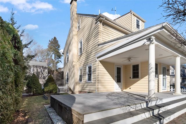 41 Stadium Road, Providence, RI 02906