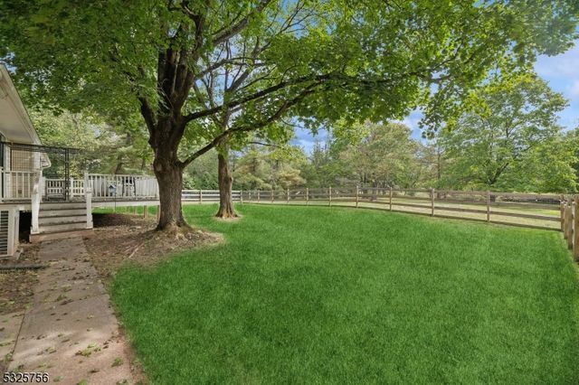 102 Jamestown Rd, Montgomery Twp., NJ 08502