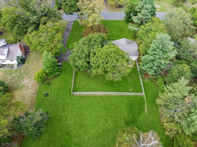 102 Jamestown Rd, Montgomery Twp., NJ 08502