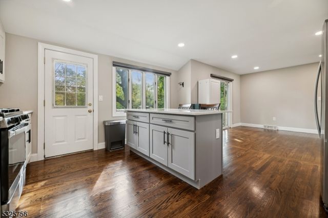 102 Jamestown Rd, Montgomery Twp., NJ 08502