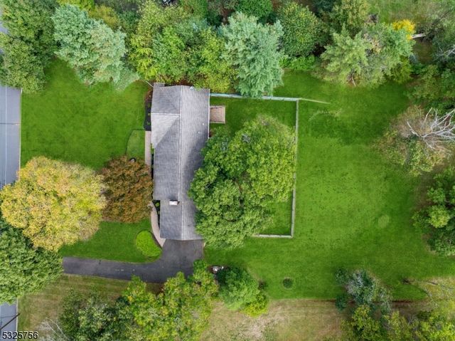 102 Jamestown Rd, Montgomery Twp., NJ 08502