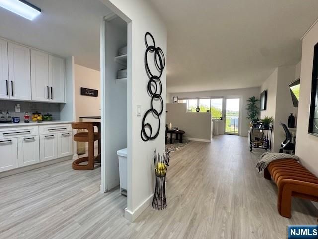 1203 River 5G, Edgewater, NJ 07020