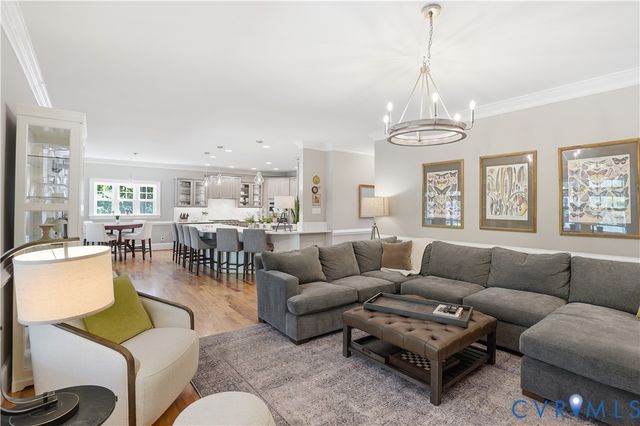4818 Queen Carolyn Ln, Studley, VA 23116