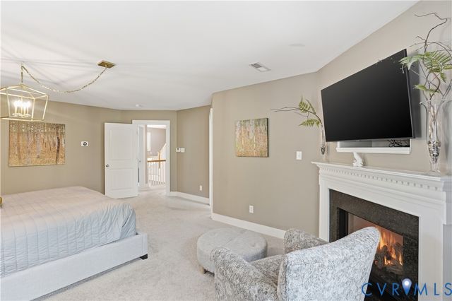 4818 Queen Carolyn Ln, Studley, VA 23116