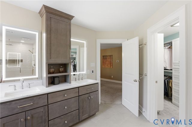4818 Queen Carolyn Ln, Studley, VA 23116