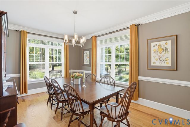 4818 Queen Carolyn Ln, Studley, VA 23116
