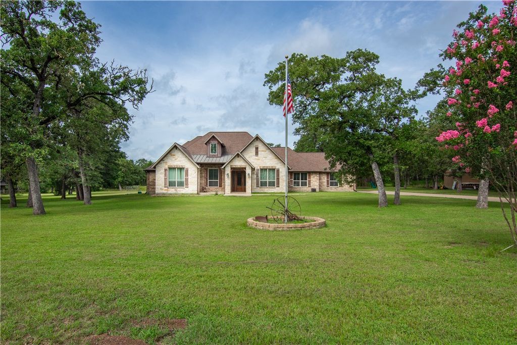 13172 Jackrabbit Lane, Bryan, TX 77808 — exterior