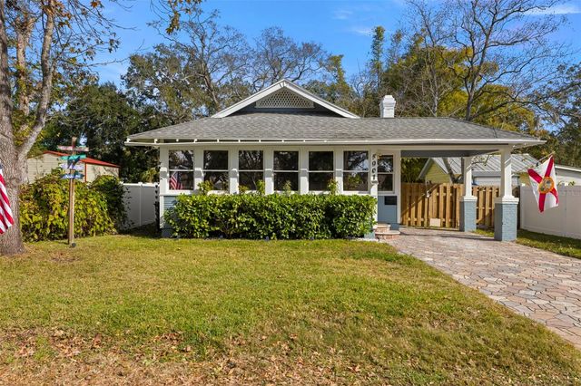 5901 N KENNETH AVENUE, Tampa, FL 33604