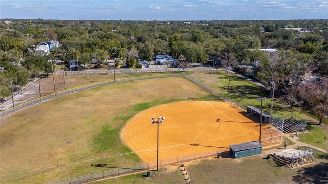 5901 N KENNETH AVENUE, Tampa, FL 33604