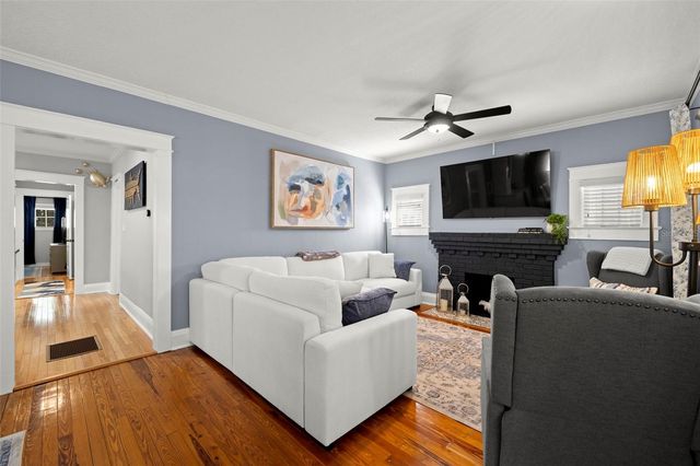 5901 N KENNETH AVENUE, Tampa, FL 33604