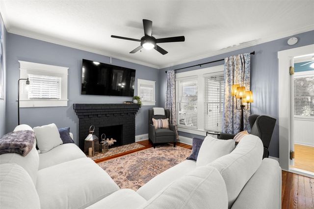 5901 N KENNETH AVENUE, Tampa, FL 33604