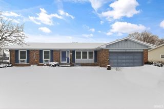 27471 Lotus Lane, Elkhart, IN 46517