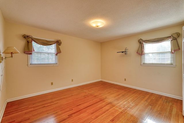 180 Herrle Road, Campobello, SC 29322