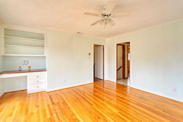 180 Herrle Road, Campobello, SC 29322