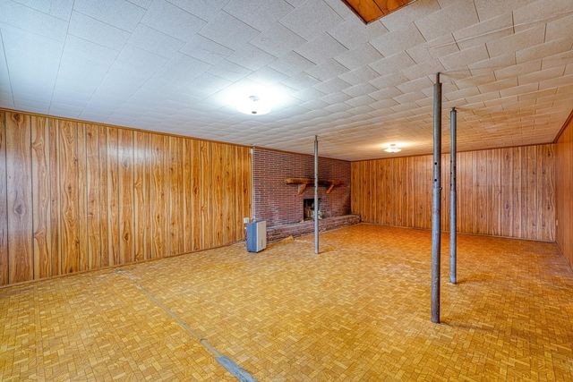 180 Herrle Road, Campobello, SC 29322