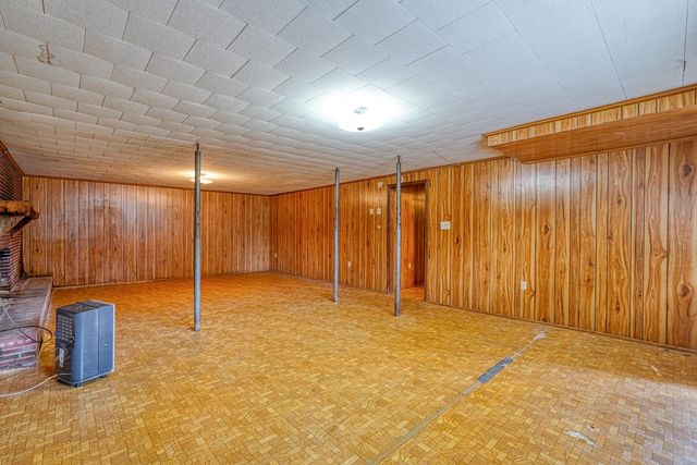 180 Herrle Road, Campobello, SC 29322