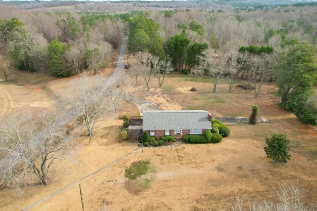 180 Herrle Road, Campobello, SC 29322