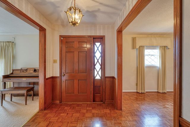 180 Herrle Road, Campobello, SC 29322