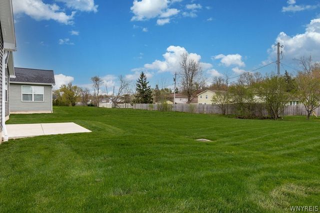 92 Country Club Court, Grand Island, NY 14072
