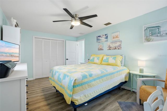 921 DEVILLE DRIVE E, Largo, FL 33771