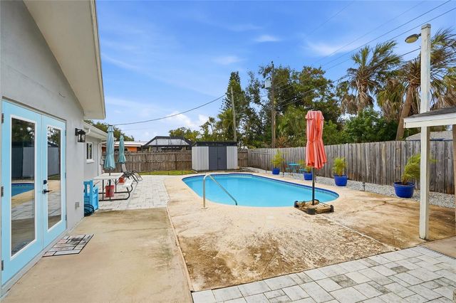 921 DEVILLE DRIVE E, Largo, FL 33771