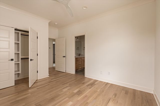 806 Newhall Dr, Nashville, TN 37206