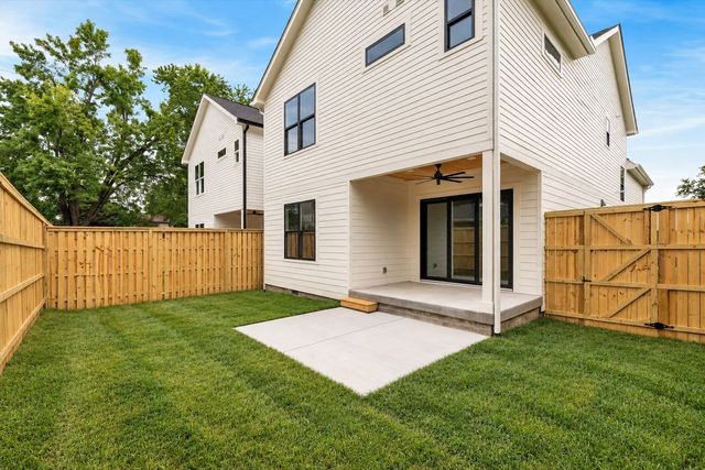806 Newhall Dr, Nashville, TN 37206