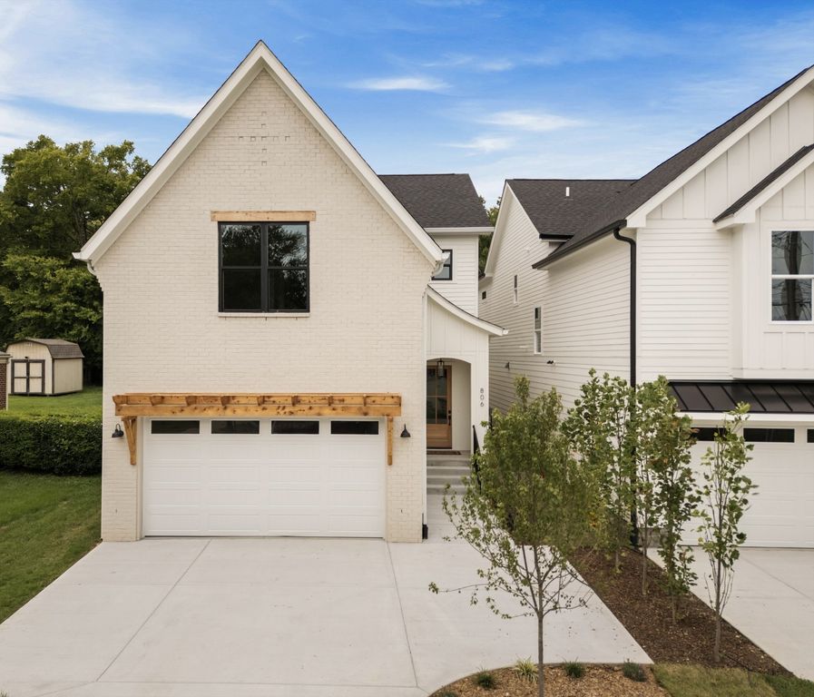 806 Newhall Dr, Nashville, TN 37206