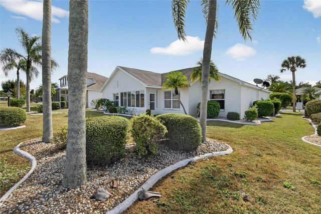 331 CALOOSA PALMS COURT, Sun City Center, FL 33573