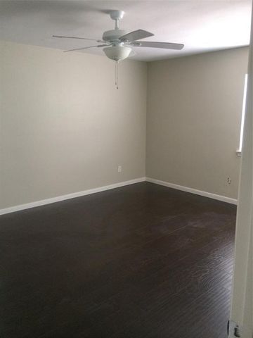 3035 Mosby Drive, Sugar Land, TX 77479