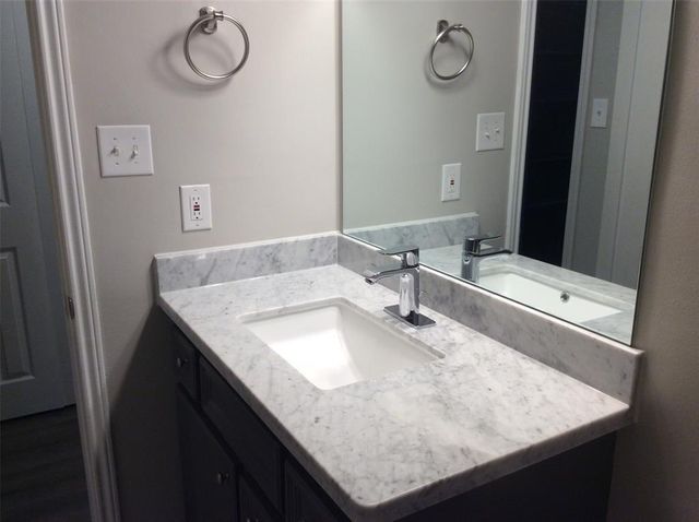 3035 Mosby Drive, Sugar Land, TX 77479