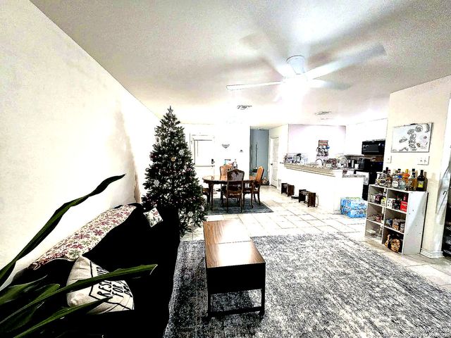 2419 Lazo, San Antonio, TX 78244