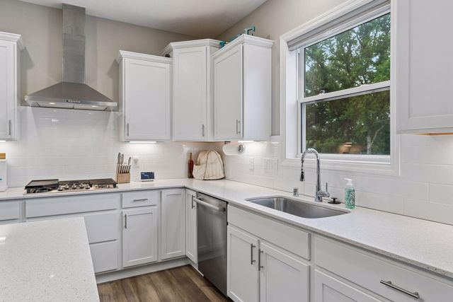 12919 Amiens Circle, Rosemount, MN 55068